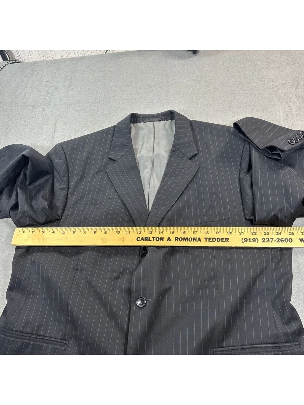 Andrew Fezza Size 48R Black 100% Worsted Wool Pinstripe Blazer Suit Coat